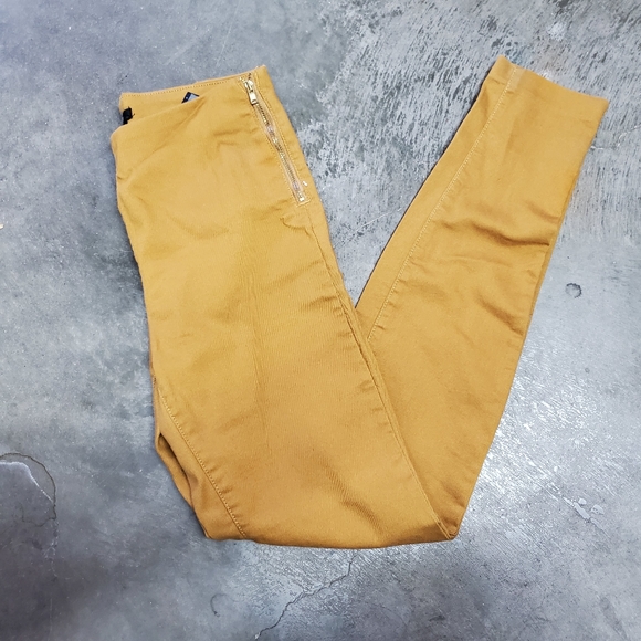 ⚡WOMEN'S H&M PANTS⚡ - Picture 2 of 4
